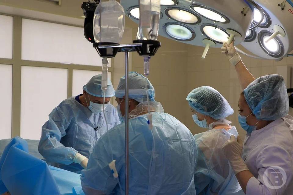 В Волгограде врачи спасли младенца с выпадением кишечника из брюшной полости