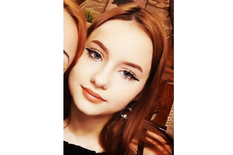 В Волжском МВД ищет пропавшую 15-летнюю Алену Кареву