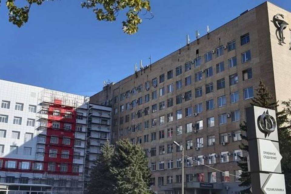 В Волжском Волгоградской области начался ремонт больницы Фишера
