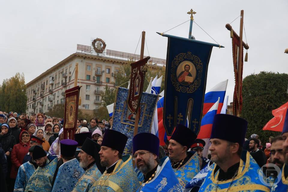 Крестный ход в честь иконы Казанской Божией Матери прошел в Волгограде