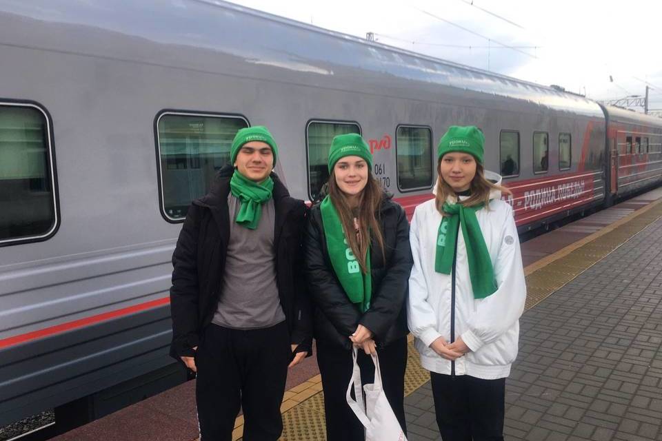 Вторая группа волгоградских школьников отправилась в Нижний Новгород
