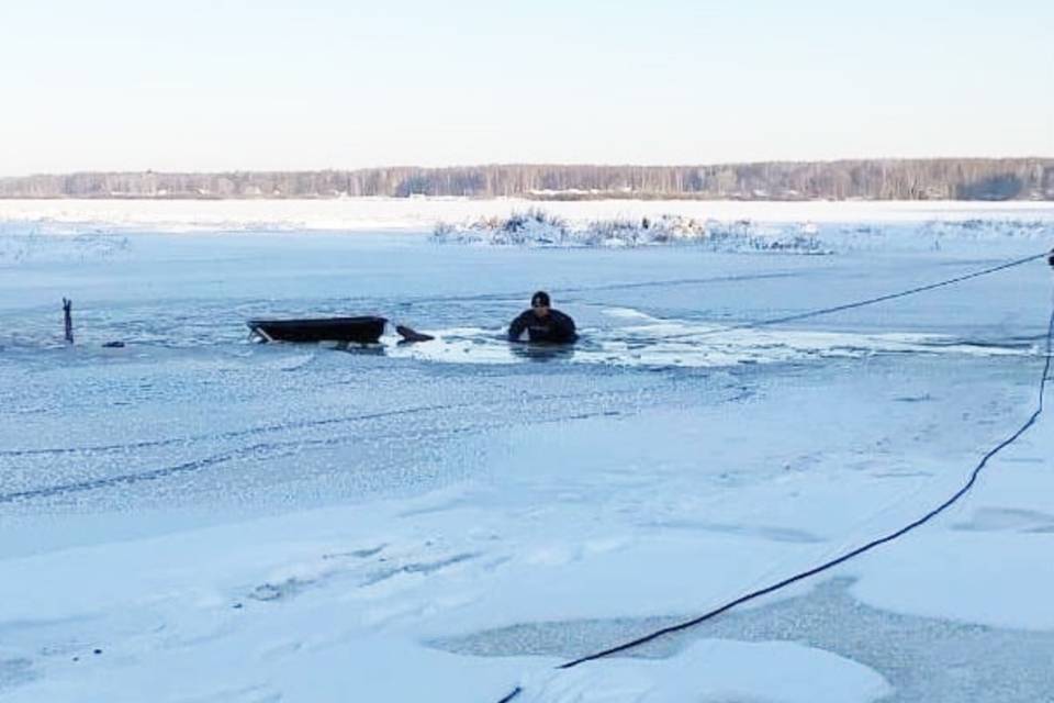 В Камышине Волгоградской области два рыбака провалились под лед