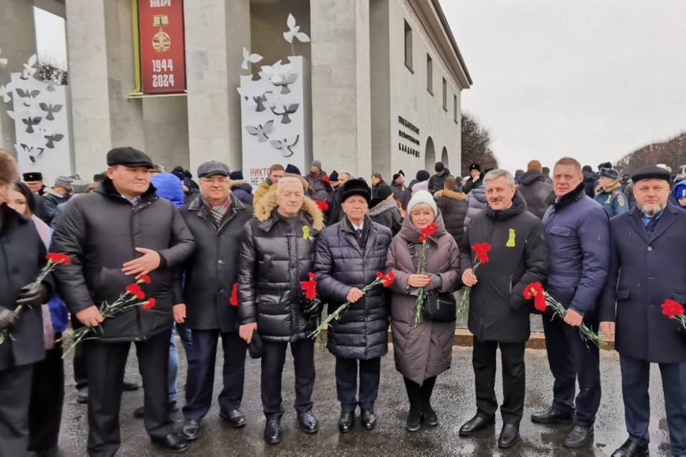 Волгоградцы почтили память жителей и защитников блокадного Ленинграда