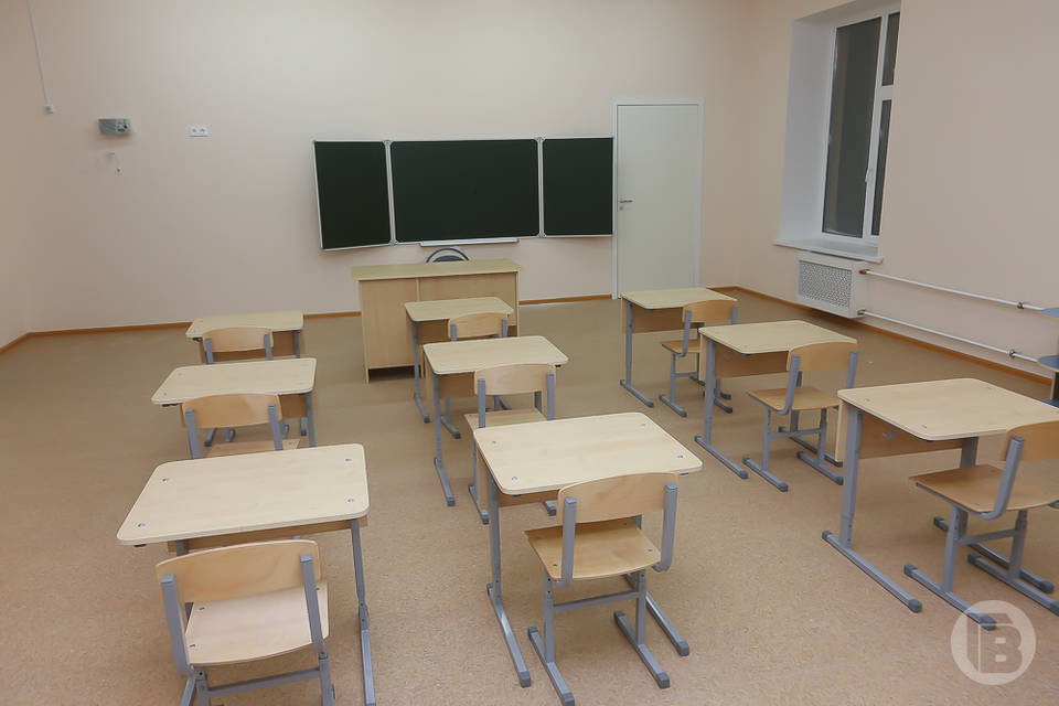В школах Волгоградской области отменяют уроки из-за страшного гололеда
