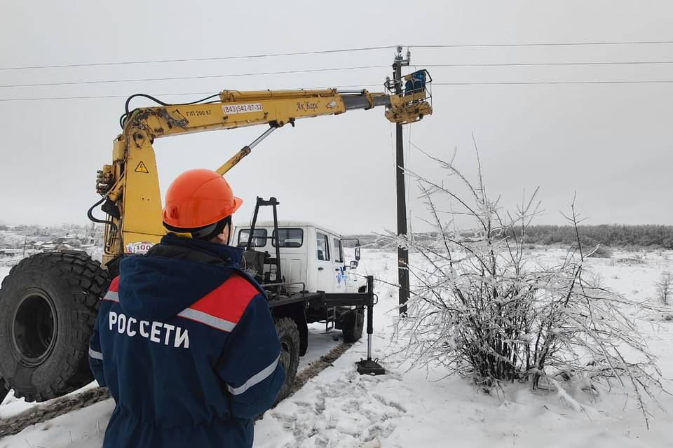 В Котельниково по резервной схеме поэтапно возобновляется подача электроэнергии