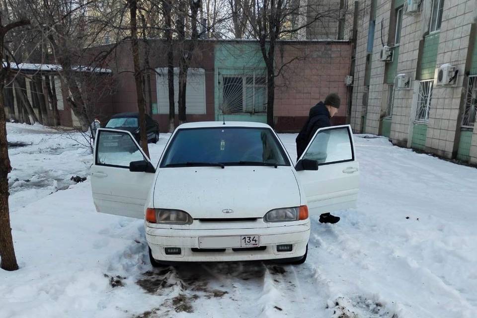 В Волгограде опасную машину вычислили по фото в соцсети