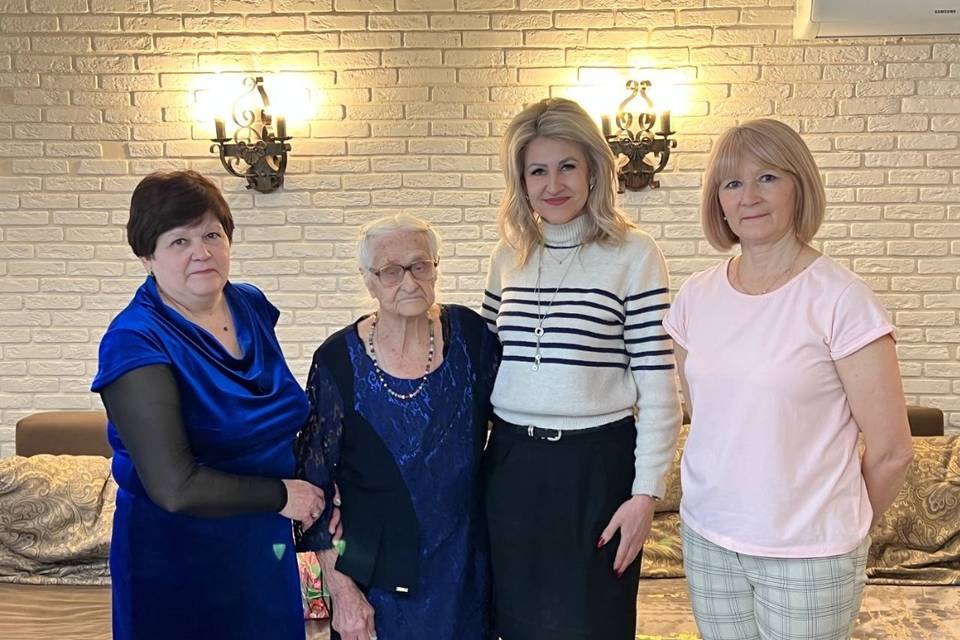 100-летний юбилей отметила волгоградка Анна Каратунова