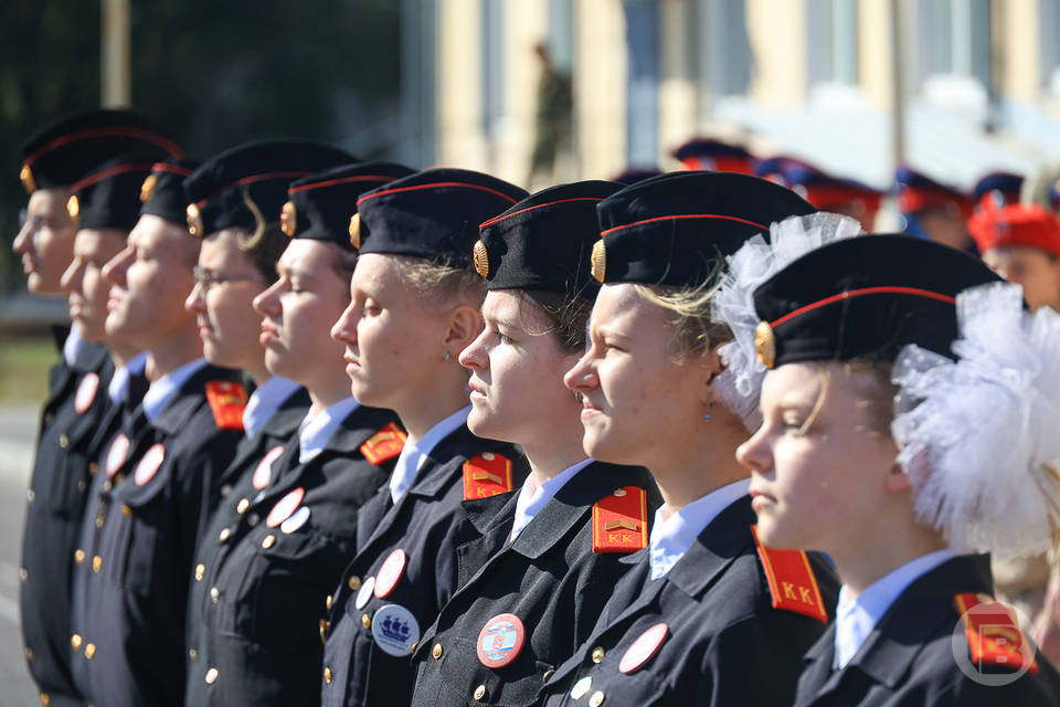 Девочки-кадеты впервые примут участие в Параде Победы в Волгограде
