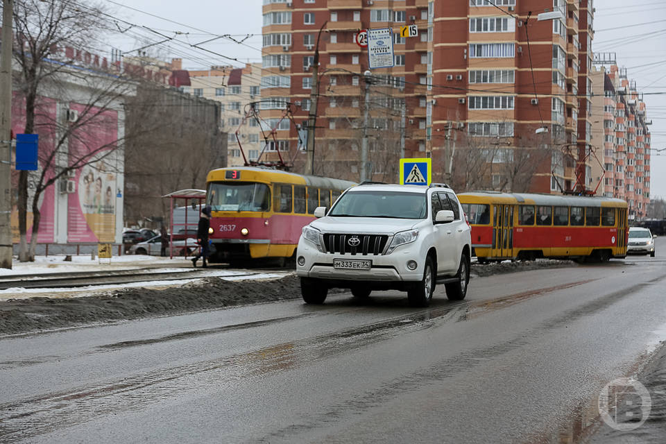 В Волгограде трамваи вернулись на привычные маршруты