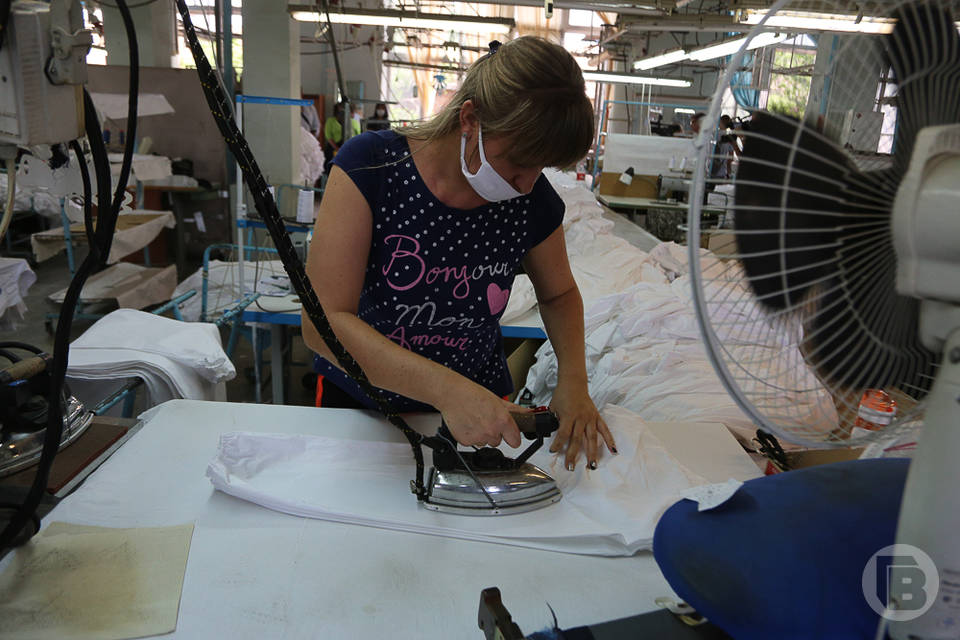 В Волгоградской области стали больше шить одежды