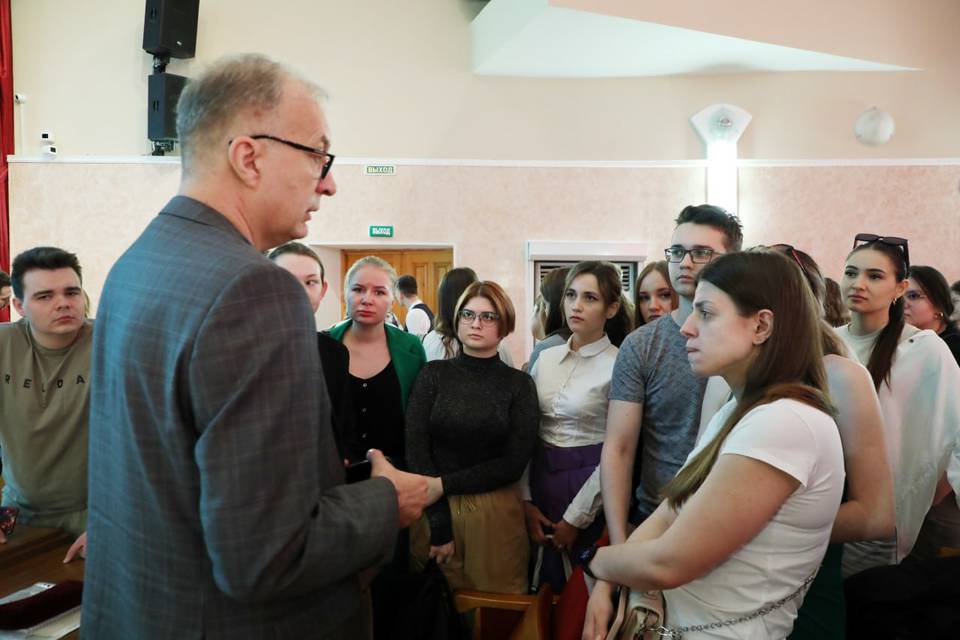 Волгоградские студенты-медики пройдут практику в московской больнице