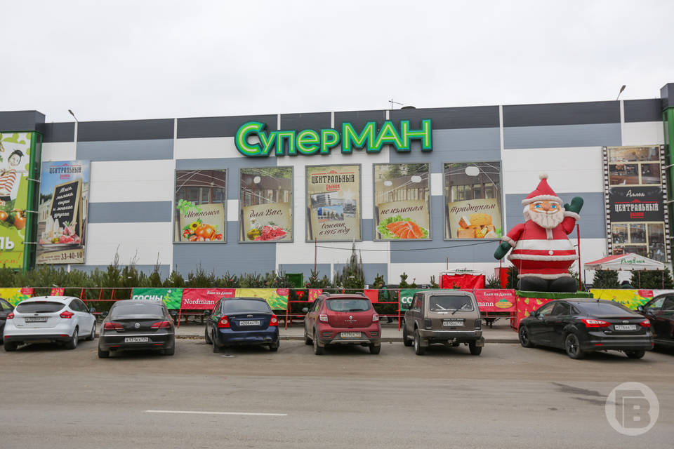 В Волгограде распродают остатки торговой сети "МАН"