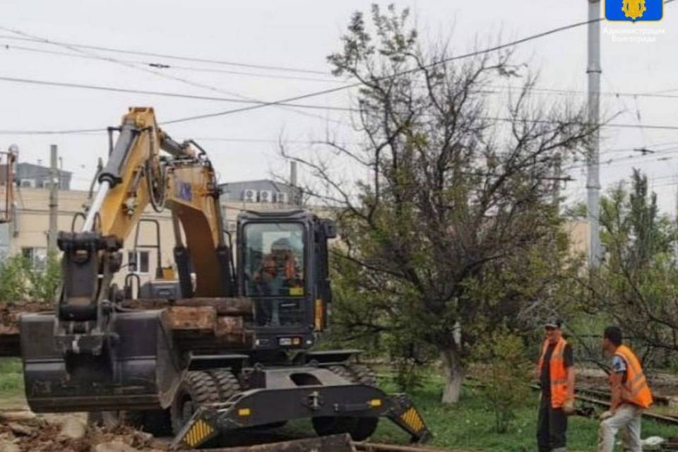 В Волгограде продолжается ремонт наземной линии СТ на кольце ВГТЗ