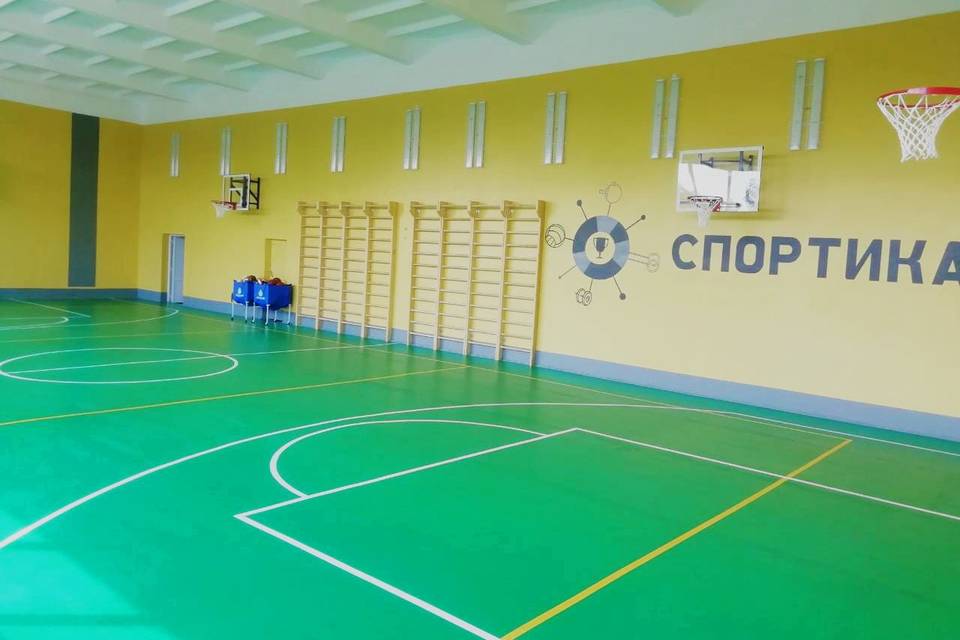 В сельских школах Волгоградской области ремонтируют спортзалы