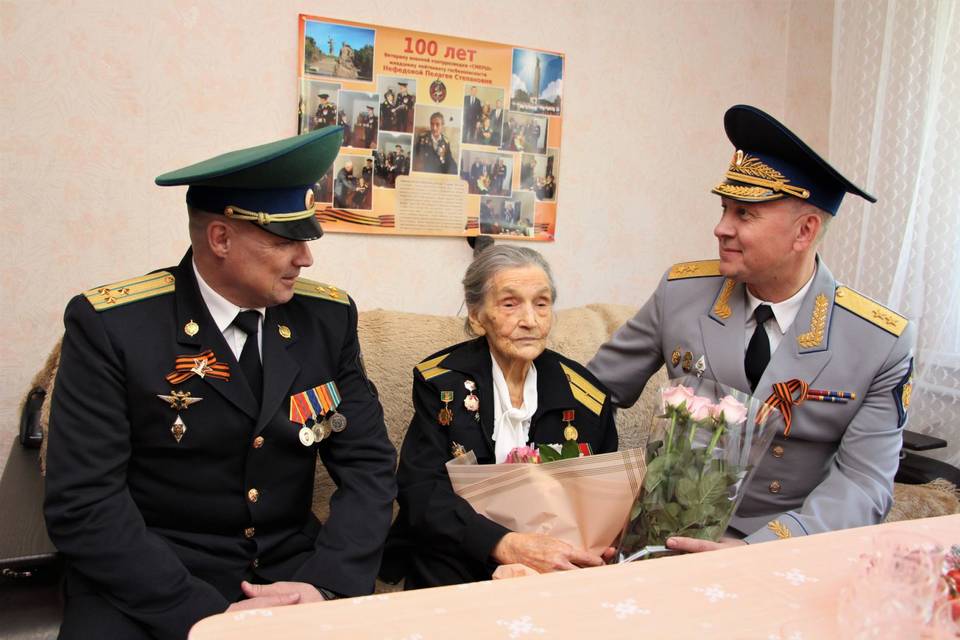 Руководство УФСБ по Волгоградской области поблагодарило ветеранов за Победу