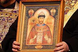 В Волгоградскую область доставят мироточивую икону Николая II