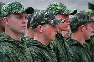 В Волгограде отправили в войска первую команду новобранцев весеннего призыва