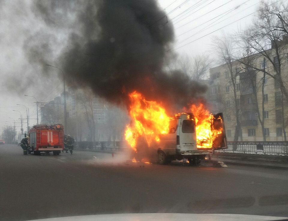 Сгорел автобус волгоград