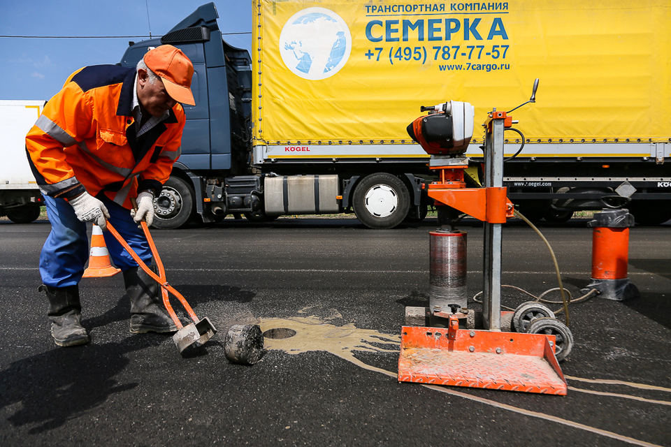 7 495 787 7 787. Работа в Городищенском районе разнорабочим. Тельманово ремонт дорог.