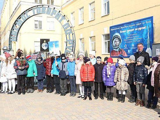 121 лицей казань на камалеева. 121 лицей казань. Техникум автосервис спб. 121 лицей казань на камалеева. Космонавтов лицей.