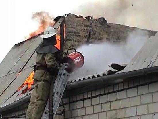Под Волгоградом подожгли кирпичный дом