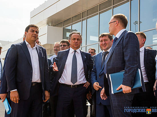 Виталий Мутко поддержал предложение губернатора Андрея Бочарова о строительстве нового пляжа в Волгограде