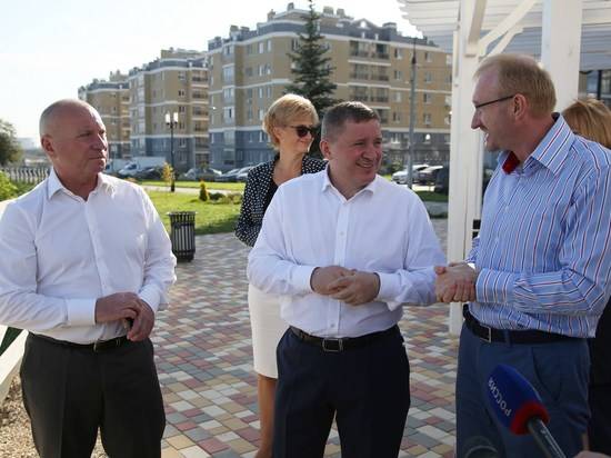 Губернатор Андрей Бочаров оценивает ход благоустройства запада Волгограда