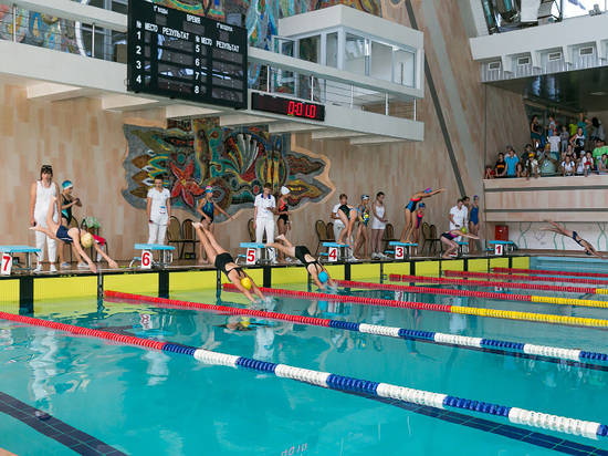Волгоградские школьники взяли «золото» по плаванию на «Президентских спортивных играх»