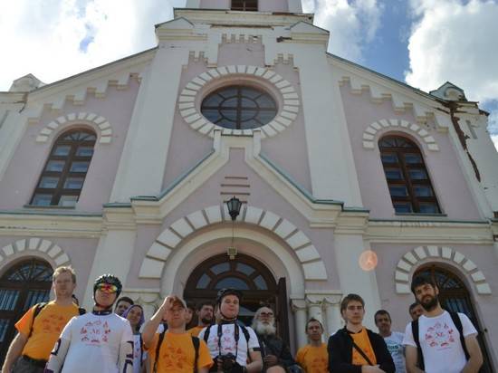 В Волгограде участники велоэкскурсии посетят четыре храма и зоосад