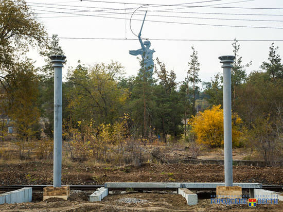 В Волгограде у Мамаева Кургана началось строительство новой железнодорожной платформы