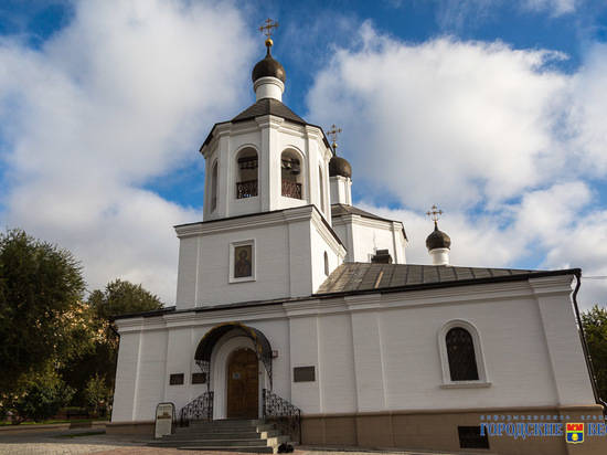 В Волгограде на Набережной храм Иоанна Предтечи преобразился после реставрации
