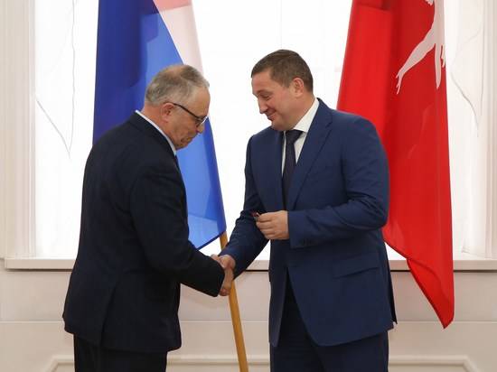 Губернатор Андрей Бочаров вручил госнаграды жителям Волгоградской области