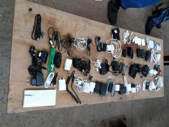 В Волгограде на КПП в колонии задержали телефоны и наркотики