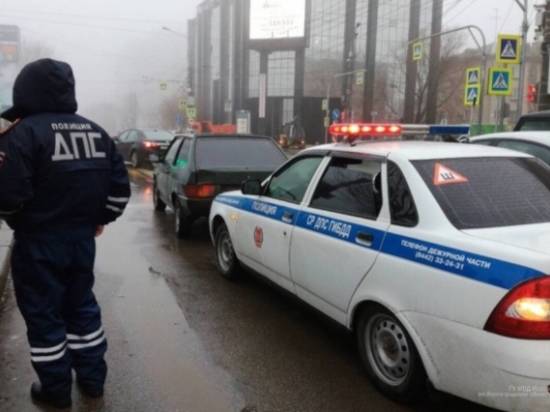 В Волгограде полиция догоняла удирающего на «Ладе» подростка