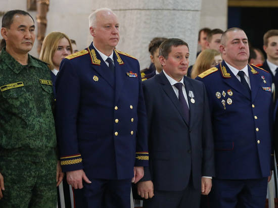 Андрей Бочаров принял участие во встрече Александра Бастрыкина с кадетами