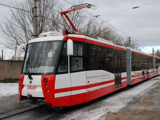 В праздники общественный транспорт Волгограда перевез почти 2 миллиона пассажиров