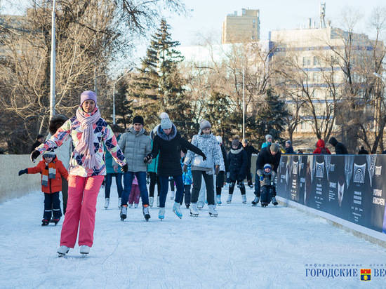 Тысячи посетителей  уже побывали на катках Волгограда