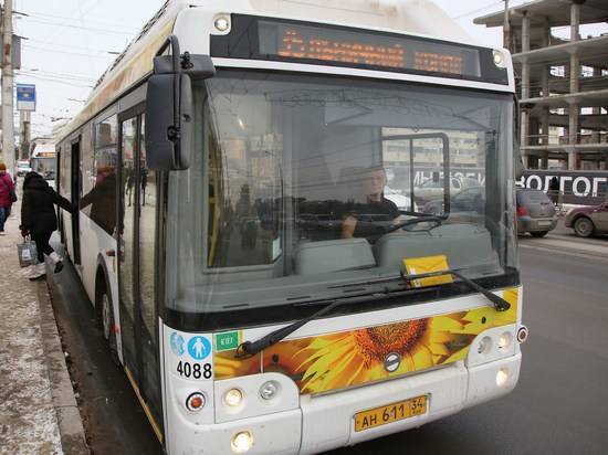 Волгоградский городской общественный транспорт в этом году уже перевез 5 млн пассажиров