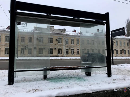 В Волгограде задержали вандала, расстрелявшего новую остановку