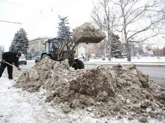 Волгоградские коммунальщики готовы к новым снегопадам