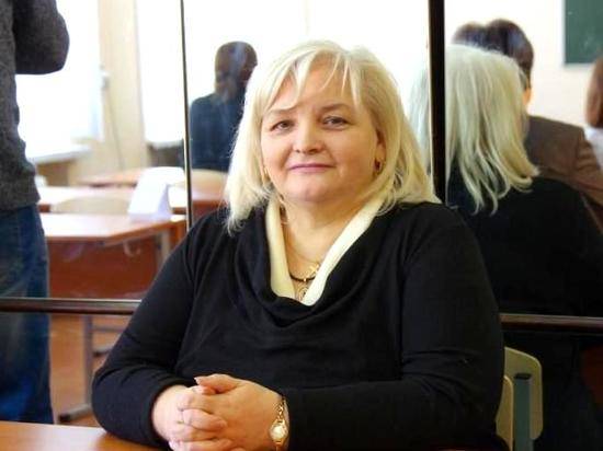 Лариса Тропкина: «Только сильная власть может заботиться о подрастающем поколении»