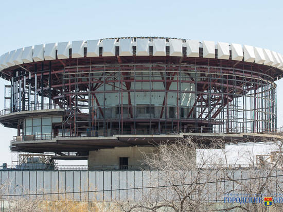 «Шайба» в волгоградском речпорту осталась без стекол