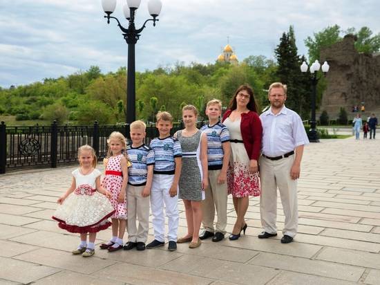 Награды «Родительская слава» удостоена многодетная семья из Волгограда