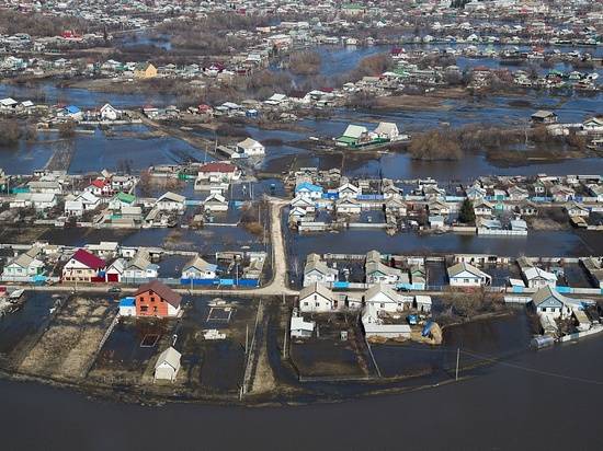 Андрей Бочаров: «Защитить станицу Алексеевскую от паводка помогли своевременные меры»
