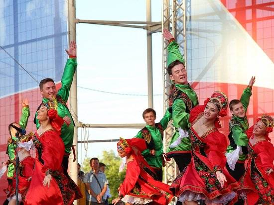 На выставке в Волгограде покажут более 40 костюмов народов России