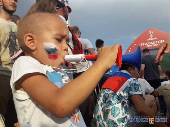После гола Дзюбы в небе над Волгоградом появилась радуга