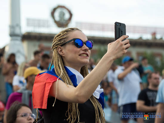 Волгоградский фан-фест в основном поддерживает французов