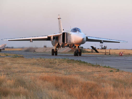 Под Волгоградом  военные самолеты уничтожили колонну техники «противника»