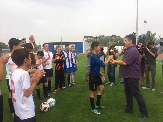 В Волгограде победительницей футбольного турнира «Колосок» стала команда из Чечни