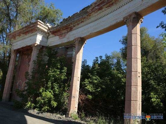 Андрей Бочаров: На «Монолите» можно разместить центр для подготовки легкоатлетов